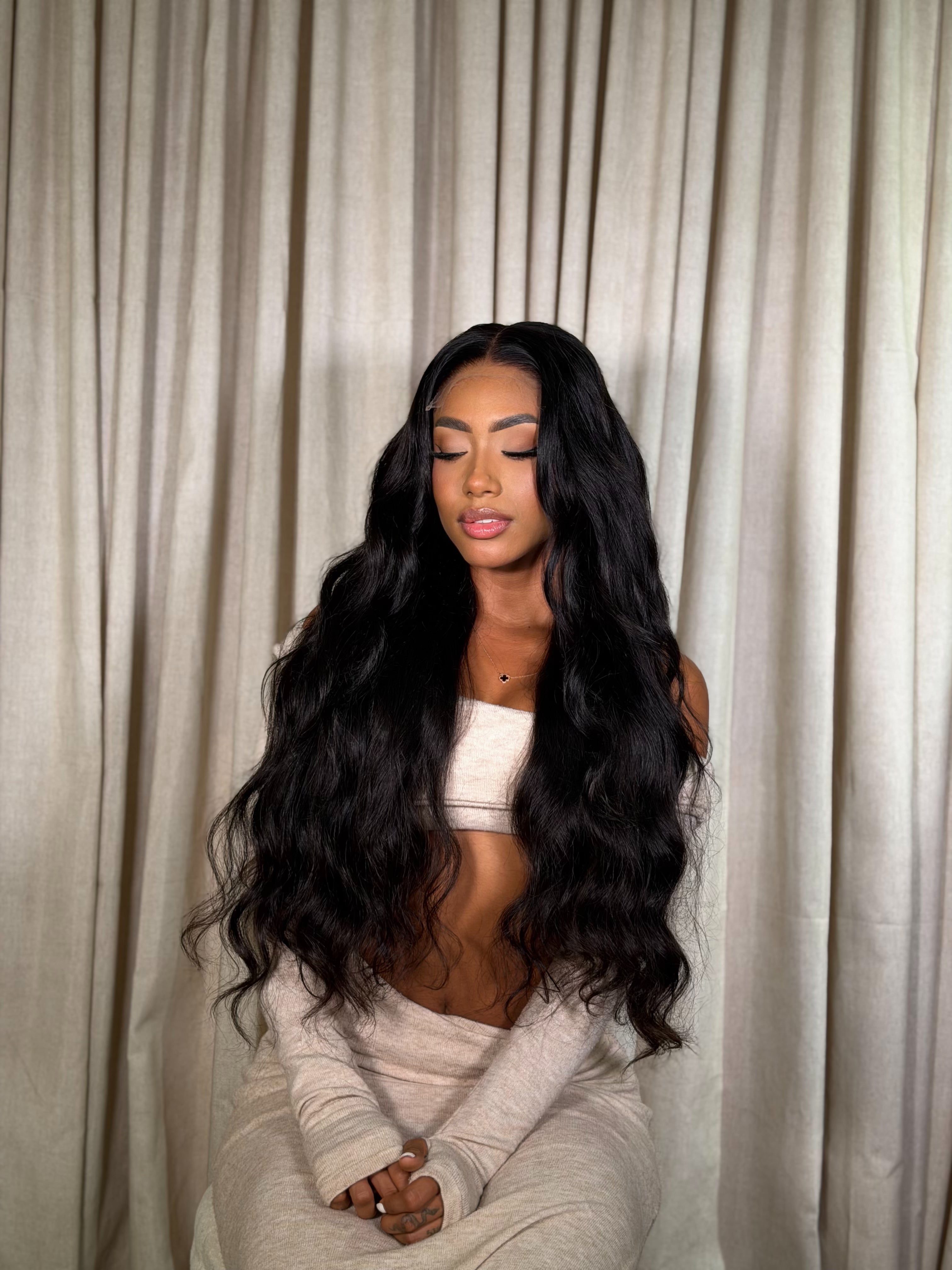 Peluca Amanda Ondulada 35” Cabello 100% Humano HD 5x5 Alta Densidad